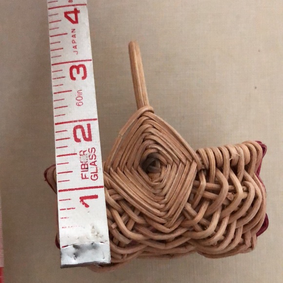 Handmade Tiny Basket Doll Miniature Wicker - Picture 6 of 6